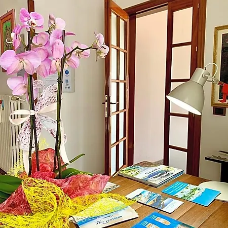 Acquamarina Bed and breakfast *