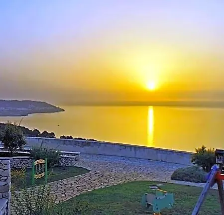 Bed and breakfast Acquamarina *