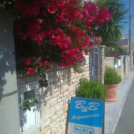 Acquamarina Bed and breakfast *